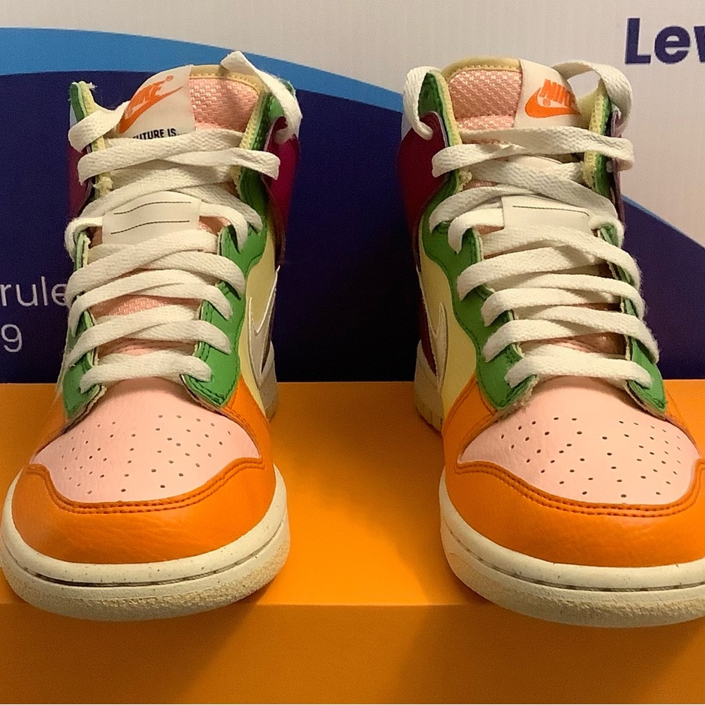 Nike Dunk High Next Nature Kids Size 5.5y - Picture 4 of 10